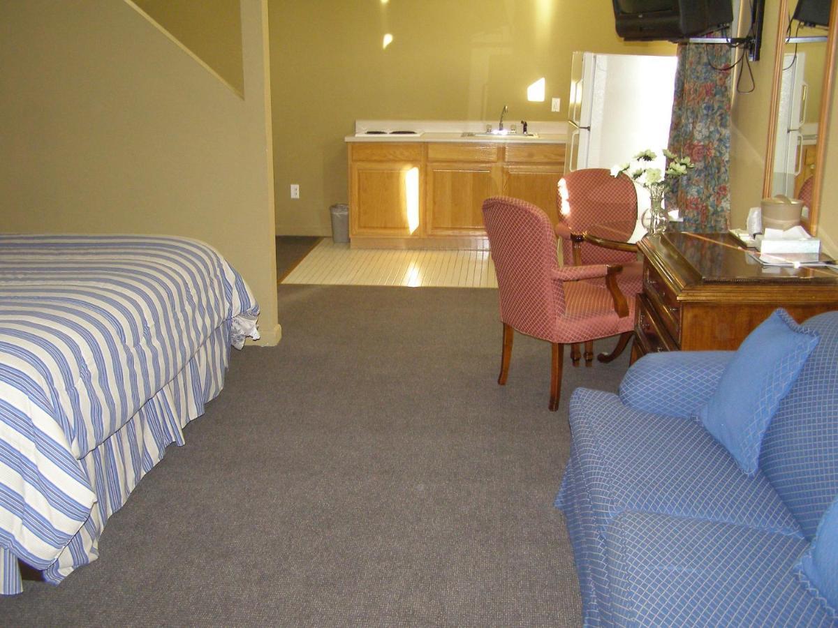 First Western Inn Caseyville Habitación foto